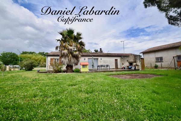 PLAIN PIED - 3 CHAMBRES - Garage - Jardin