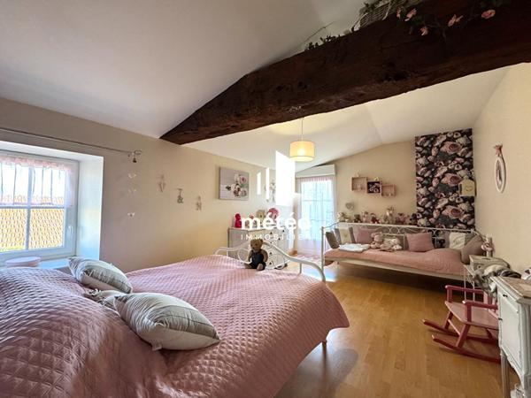 Maison en pierre de 226m² Luçon 4 chambres