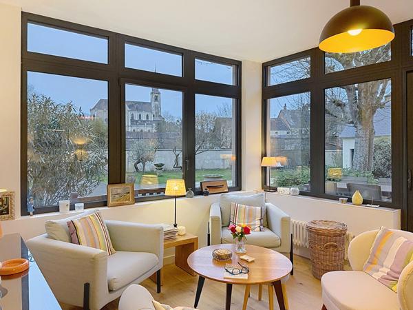 Maison 11 pièce(s) 203 m2