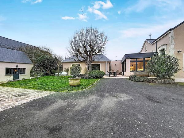 Maison 11 pièce(s) 203 m2