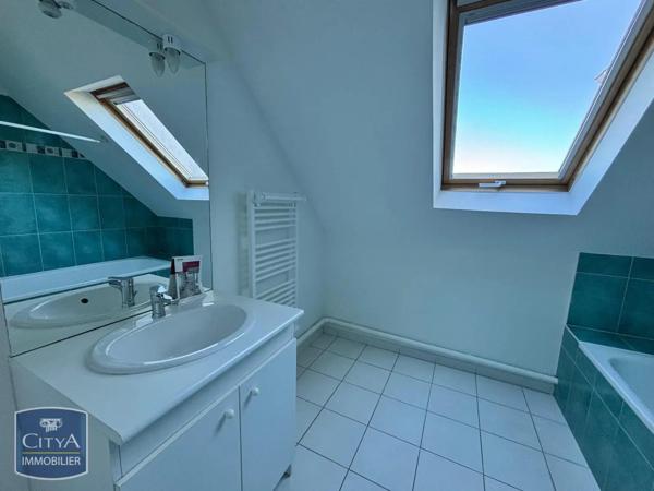 Appartement à louer 2 pièces 55.08m² La Ville-aux-Dames (37700)