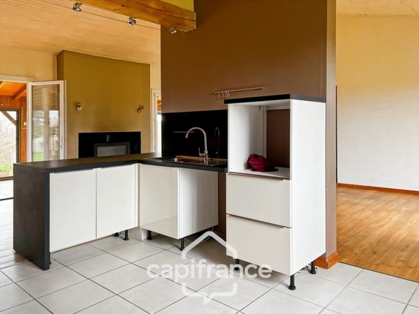 Maison de 4 pièces avec jardin, beau potentiel sur les hauteurs de Castelculier