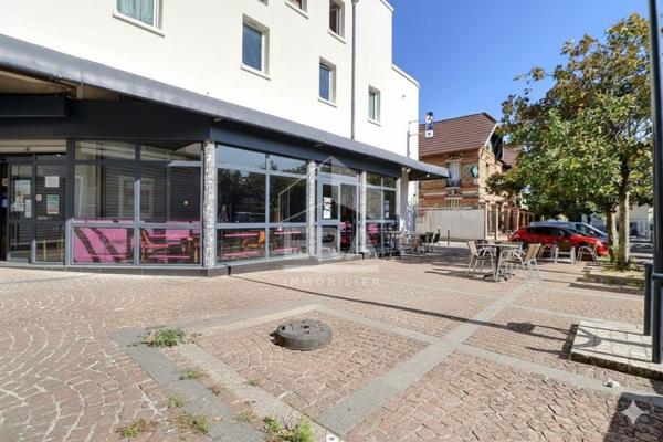 Local commercial - Tous Commerces