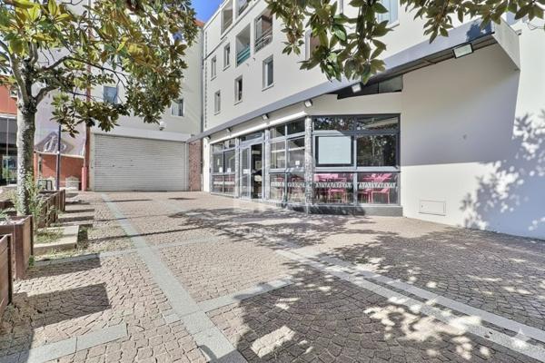 Local commercial - Tous Commerces