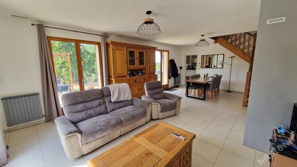 Volumes, espace & grand terrain aux portes de Bergerac