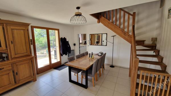 Volumes, espace & grand terrain aux portes de Bergerac