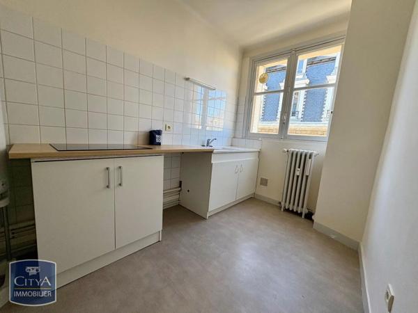 Appartement à louer 2 pièces 41.78m²