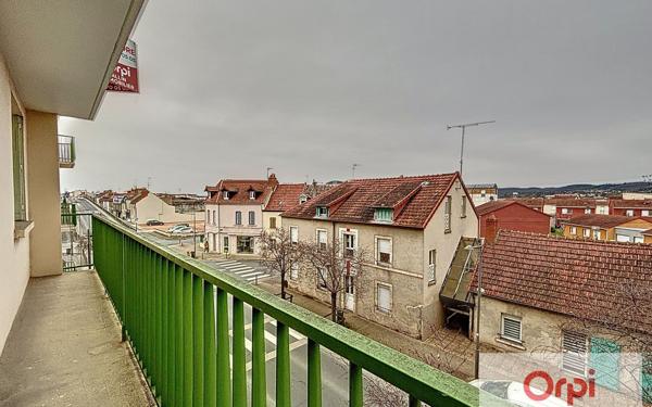 Appartement à louer    3 pièces • 61,07 m2 Montluçon