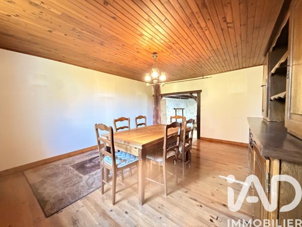 Maison à vendre 5 pièces 114 m² Colombe-lès-Vesoul