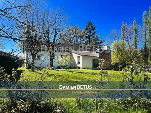 Maison à vendre 8 pièces COEX (85), charme, jardin, double garage