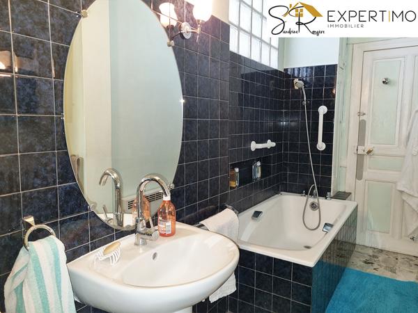 Saint-Éloy-les-Mines (63700) Très grande maison d’habitation de 228 m² avec terrain attenant de 749 m²