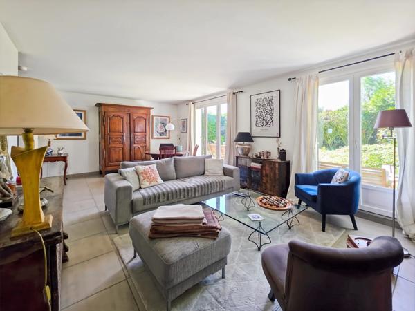 Maison à vendre 5 pièces EPONE (78)