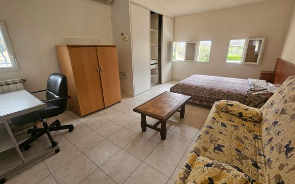 Maison à vendre    6 pièces • 140 m2 Saint-Zacharie