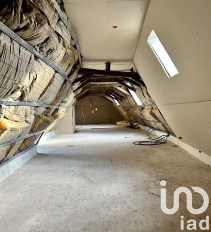 Maison traditionnelle 6 pièces de 160 m² à Forgès (19380)