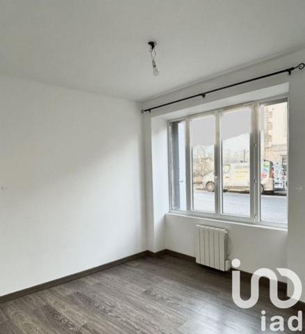 Maison traditionnelle 6 pièces de 160 m² à Forgès (19380)