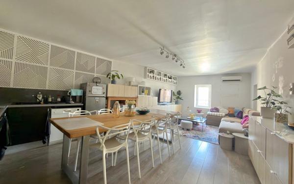 Appartement à vendre    3 pièces • 72 m2 Vauvert