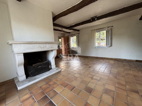 Maison de plain pied au calme total avec piscine
