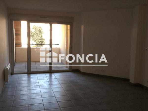 Location Appartement 3 pièces 62.84 m² - AVENUE GABRIEL BARBAROUX Le Luc 83340