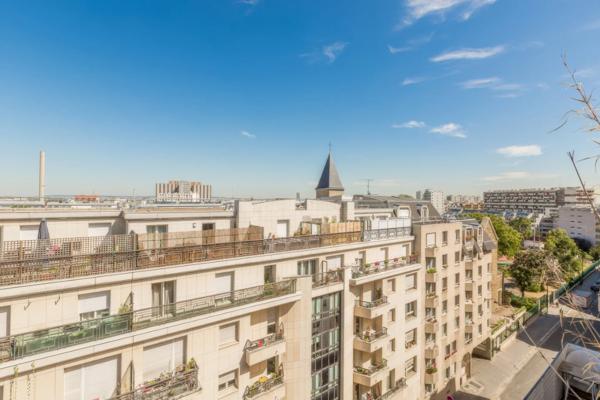 Appartement Paris 18e - CHAMPIONNET / VAUVENARGUES