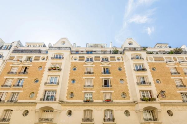 Appartement Paris 18e - CHAMPIONNET / VAUVENARGUES