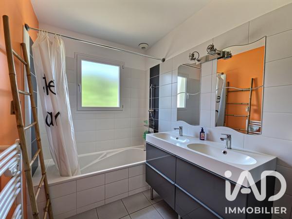 Maison à vendre 6 pièces 131 m² Salles