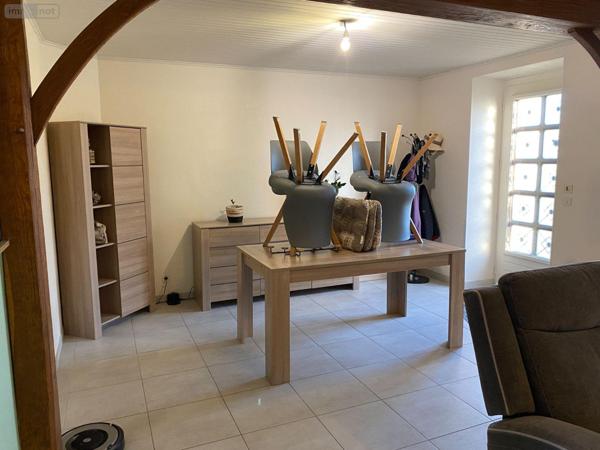 Maison de ville à louer à Val-d'Izé en Ille-et-Vilaine (35450), ref : 35131-952723