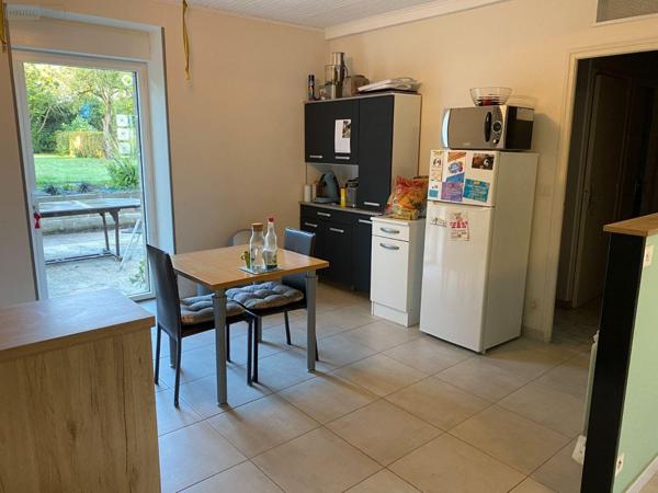 Maison de ville à louer à Val-d'Izé en Ille-et-Vilaine (35450), ref : 35131-952723