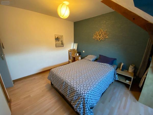 Maison de ville à louer à Val-d'Izé en Ille-et-Vilaine (35450), ref : 35131-952723