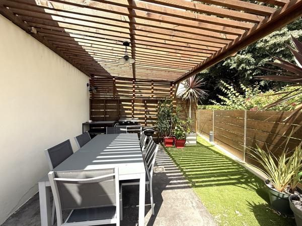 Situation exceptionnelle en coeur de ville.