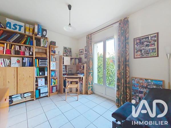 Maison à vendre 9 pièces 205 m² Suresnes