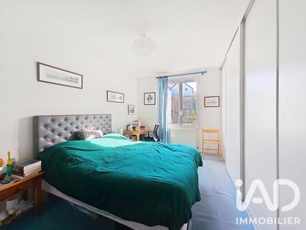 Maison à vendre 9 pièces 205 m² Suresnes