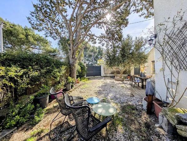 Vente Maison 4 pièces 105 m2 à Saint-Mitre-les-Remparts
