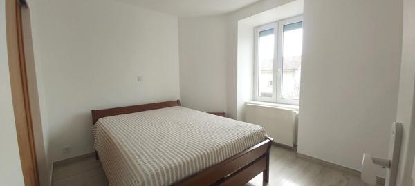 MAISON  5 PIECES SECTEUR CENTRE VILLE