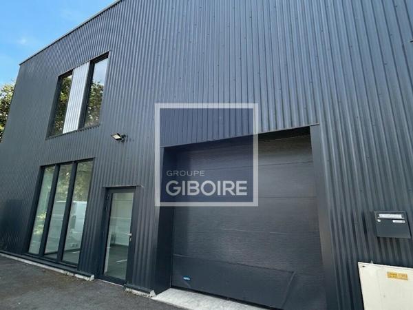 Local d'activites 185 m² à louer VERN SUR SEICHE (réf : 35.4929)