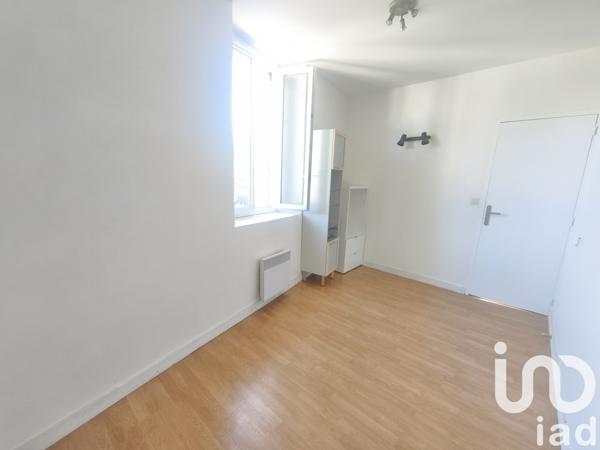 Maison à vendre 4 pièces 77 m² Laval