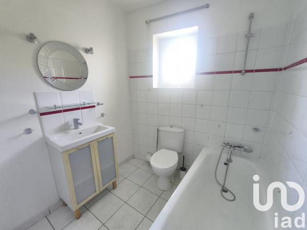 Maison à vendre 4 pièces 77 m² Laval