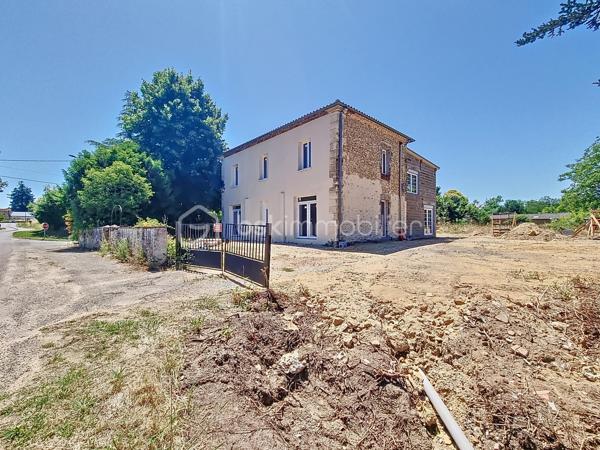 Christophe LAMAZERE pour le Réseau BSK Immobilier vous invite à découvrir cette maison de maître en cours de rénovation à Labarrère (32440, Gers).

FORTE BAISSE de prix pour cet ensemble immobilier en cours de finition. 

Située à quelques minutes des commodités de Castelnau d' Auzan (écoles, commerces, professionnels de santé), cette grande maison de plus de 204 m² habitables est actuellement en cours de rénovation et d'agrandissement. Elle propose plusieurs projets en 1  : investissement locatif prometteur ou maison familiale.

La rénovation du gros œuvre est terminée et est sous Garantie Décennale :  
- Planchers, toiture , isolation, menuiseries et plomberie déjà en place et le tout est neuf. 
- Pré-équipements électriques et plombiers avancés.
- Micro-station d'assainissement (dimensionnée pour 20 personnes) tout juste installée.

1 - Maison principale spacieuse avec logement locatif attenant : Créez votre maison familiale tout en générant un revenu locatif complémentaire grâce à un appartement indépendant.
2 - Investissement locatif clé en main avec une rentabilité exceptionnelle : Transformez ce bien en un immeuble de 3 logements indépendants (3 duplex de 50 m², 70 m² et 85m²) , parfaits pour la location saisonnière ou annuelle. Avec un bon taux de rentabilité locatif supérieur à 7%, c'est une opportunité unique dans le Gers pour diversifier et optimiser votre patrimoine immobilier !
3- Possibilité d'un logement supplémentaire : Le terrain offre la flexibilité d'ajouter une unité locative supplémentaire, maximisant ainsi votre rentabilité locative. Permis accordé pour un logement supplémentaire et pour une piscine.

L'ensemble des travaux est réalisé dans les règles de l'art, avec toutes les autorisations et permis de construire en bonne et due forme, et bénéficie de garanties décennales. Tous les documents vous seront bien évidemment fournis lors de la vente pour une totale transparence.
Un permis de construire pour une piscine est déjà accordé, vous permettant de projeter dès maintenant un espace de détente idyllique.

Le Gers est un département réputé pour sa douceur de vivre, sa gastronomie locale et ses paysages vallonnés. Profitez de la proximité des commodités de Castelnau d'Auzan (écoles, commerces de proximité, médecins) pour un quotidien facilité, Territoire touristique de l'Armagnac avec Eauze à quelques kilomètres et les thermes réputés de Barbotan. 

Les accès sont aisés : vous rejoindrez rapidement les villes dynamiques d'Agen, Nérac et Toulouse, offrant des opportunités de transport et de loisirs variées.
Ne laissez pas passer cette opportunité unique de concrétiser votre projet immobilier dans le Gers ! 
Contactez-moi dès aujourd'hui pour plus d'informations et une visite.
