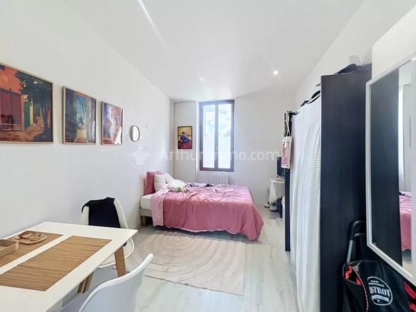 Location                                                      Appartement
                        
                     1 pièces                      21 m2                     à Clermont-Ferrand