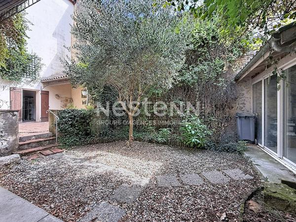 A vendre Maison de ville à rafraîchir à Nérac - 6 pièces, 126 m² avec garage et cour