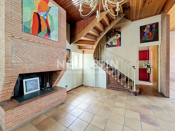 A vendre Maison de ville à rafraîchir à Nérac - 6 pièces, 126 m² avec garage et cour