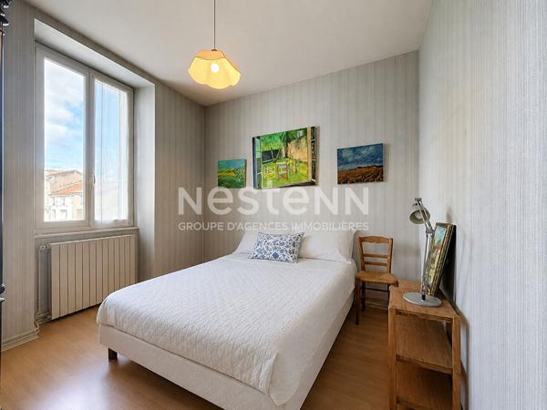 A vendre Maison de ville à rafraîchir à Nérac - 6 pièces, 126 m² avec garage et cour