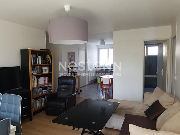 Appartement 5 Pièces avec 4 chambres Balcon Cave et Parking Fort - 69500 BRON