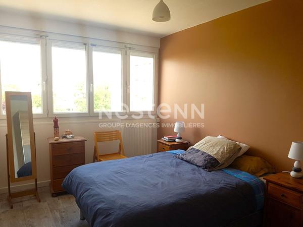 Appartement 5 Pièces avec 4 chambres Balcon Cave et Parking Fort - 69500 BRON