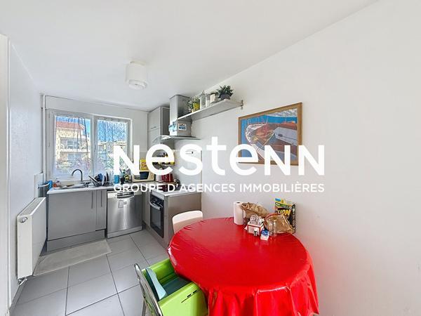 Appartement 5 Pièces avec 4 chambres Balcon Cave et Parking Fort - 69500 BRON