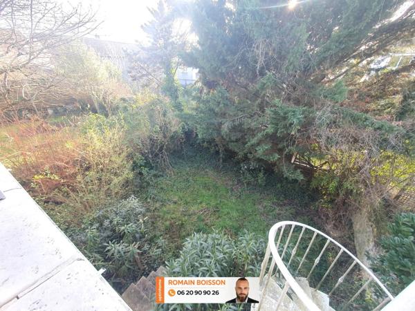 A vendre 5 pièces  Maison familiale  avec studio indépendant PERIGUEUX (24)
