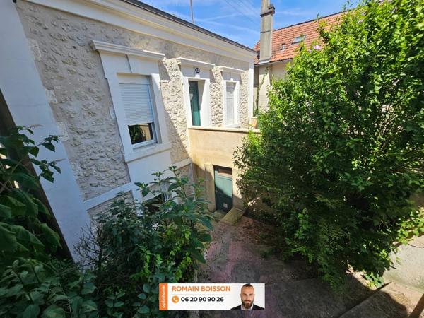 A vendre 5 pièces  Maison familiale  avec studio indépendant PERIGUEUX (24)