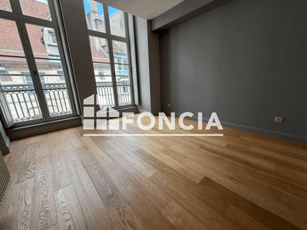 Location Appartement 2 pièces 48.38 m² - 4 RUE PASTEUR Besancon 25000