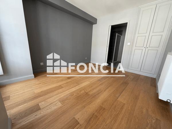 Location Appartement 2 pièces 48.38 m² - 4 RUE PASTEUR Besancon 25000