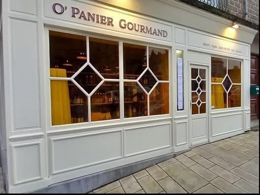 Pizzeria à vendre à vvire normandie (fond de commerce )