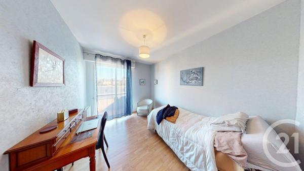 Appartement T4 à vendre  4 pièces - 90,11 m2 RODEZ - 12